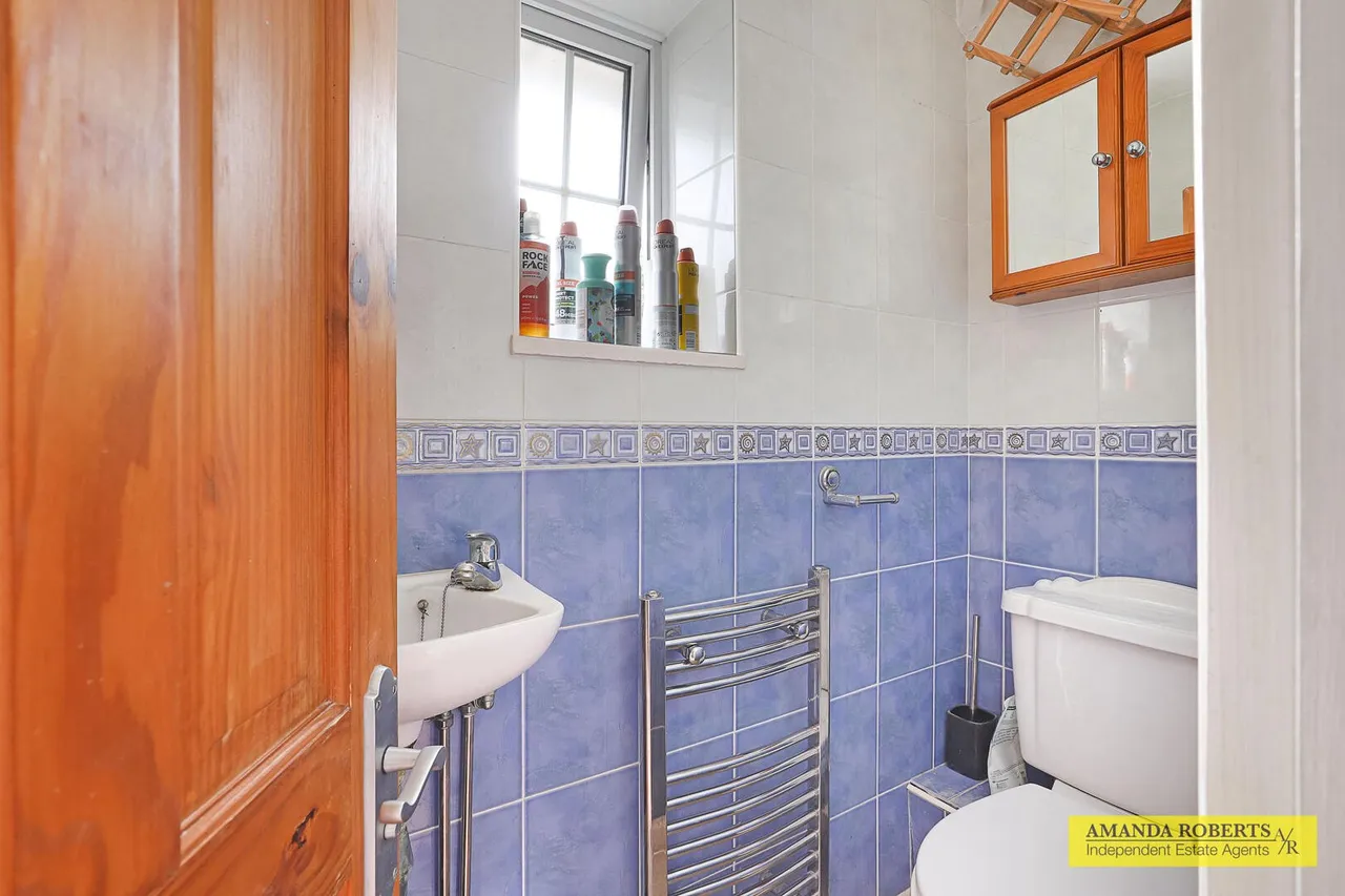 Wittenham Way, London, photo 13