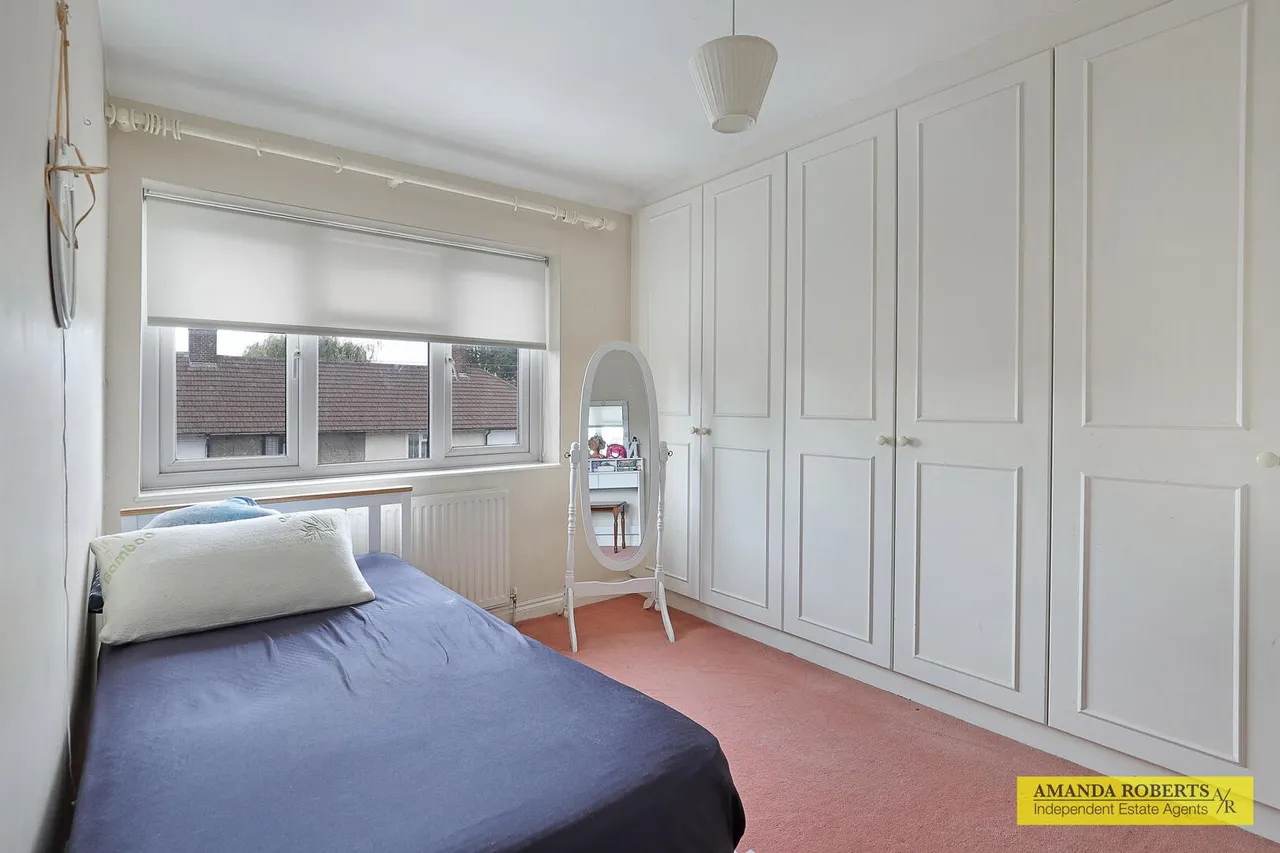 Wittenham Way, London, photo 11