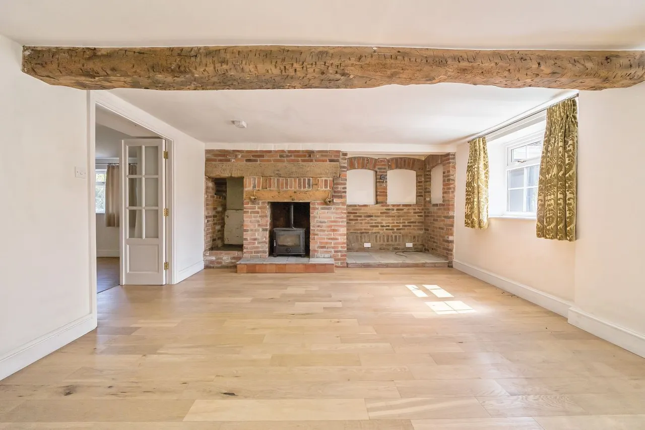 Super village edge position, Edington, BA13, photo 7
