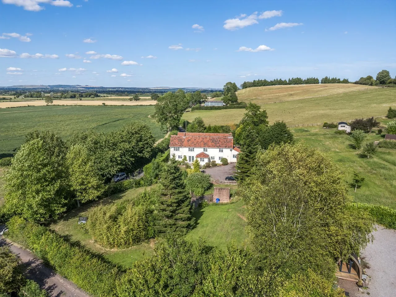 Super village edge position, Edington, BA13, photo 3