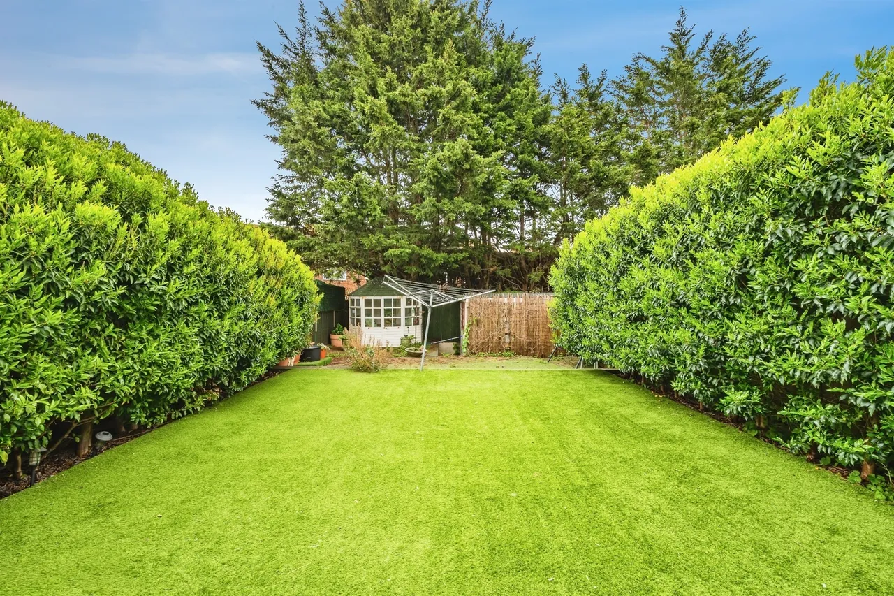 St. Anthonys Avenue, Eastbourne, BN23, photo 5