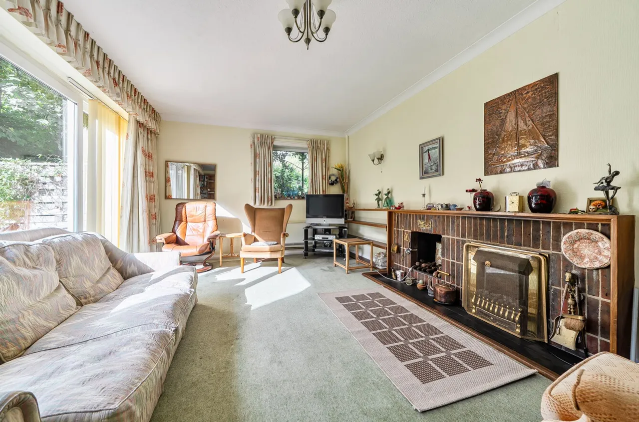 The Drive, Chichester, PO19, photo 9