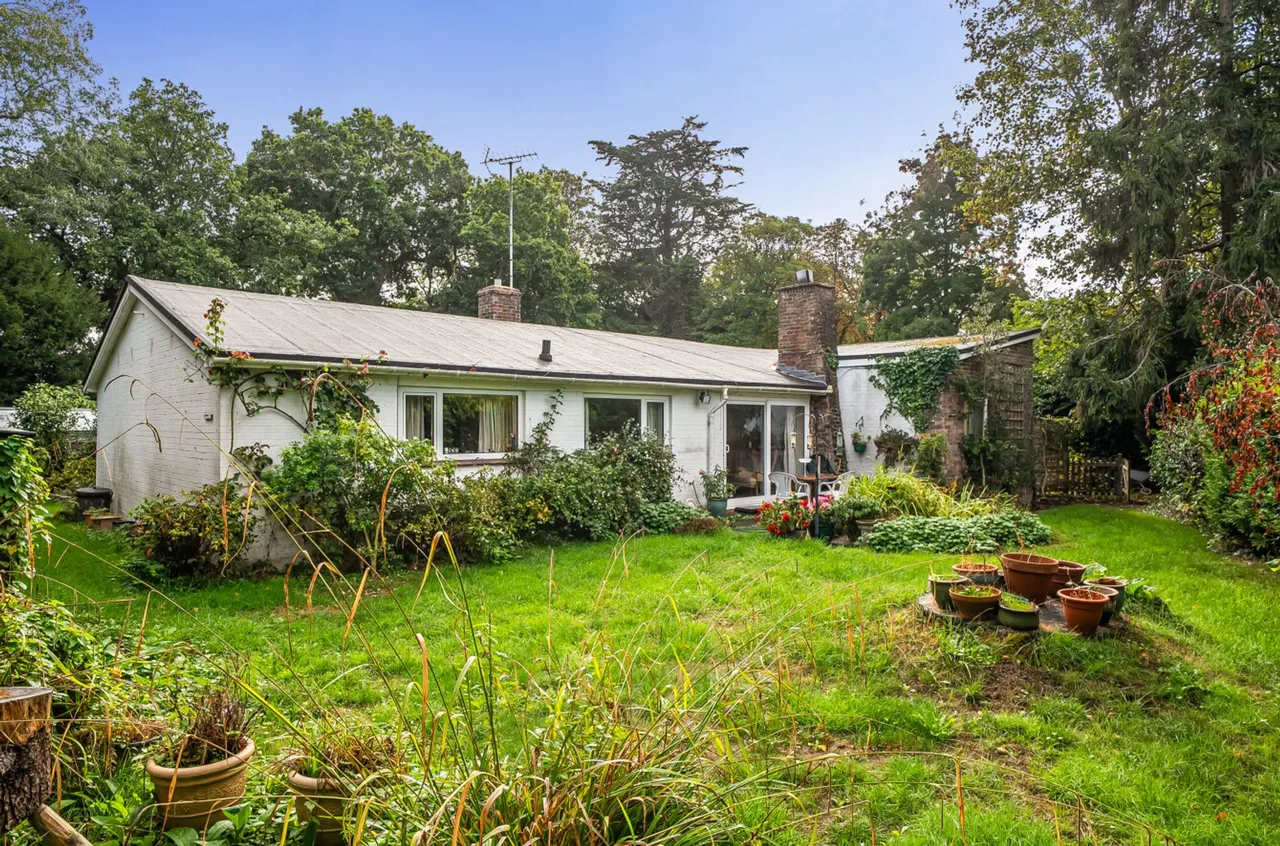 The Drive, Chichester, PO19, photo 13