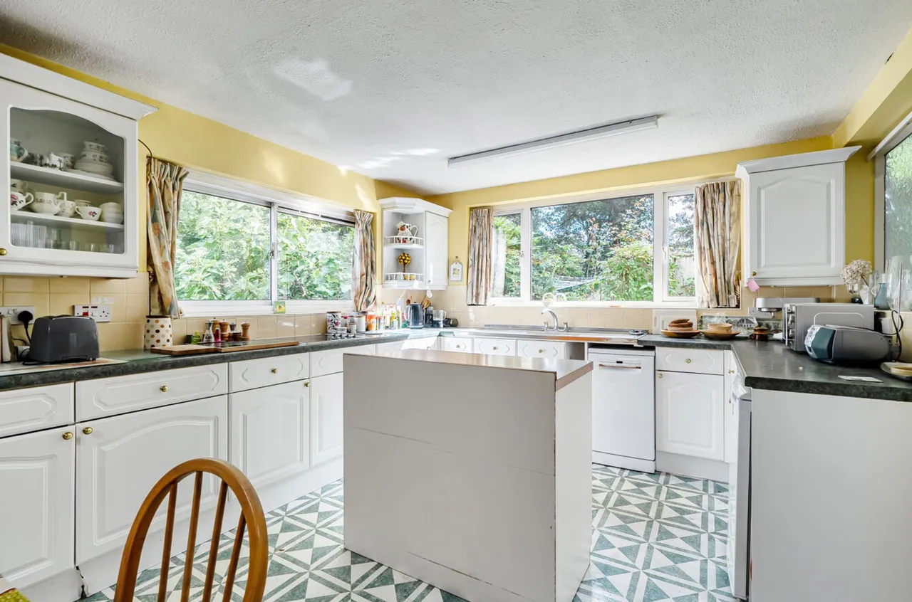 The Drive, Chichester, PO19, photo 6