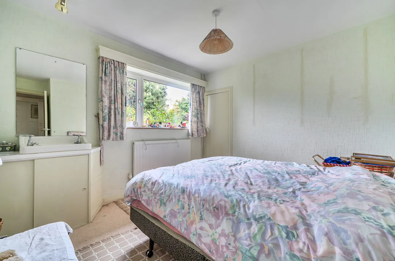 The Drive, Chichester, PO19, photo 18