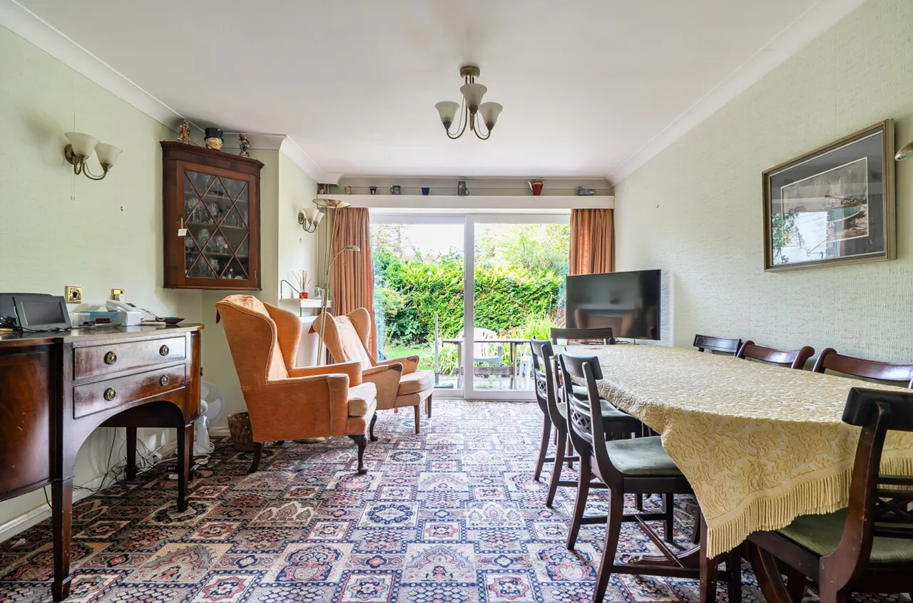 The Drive, Chichester, PO19, photo 2