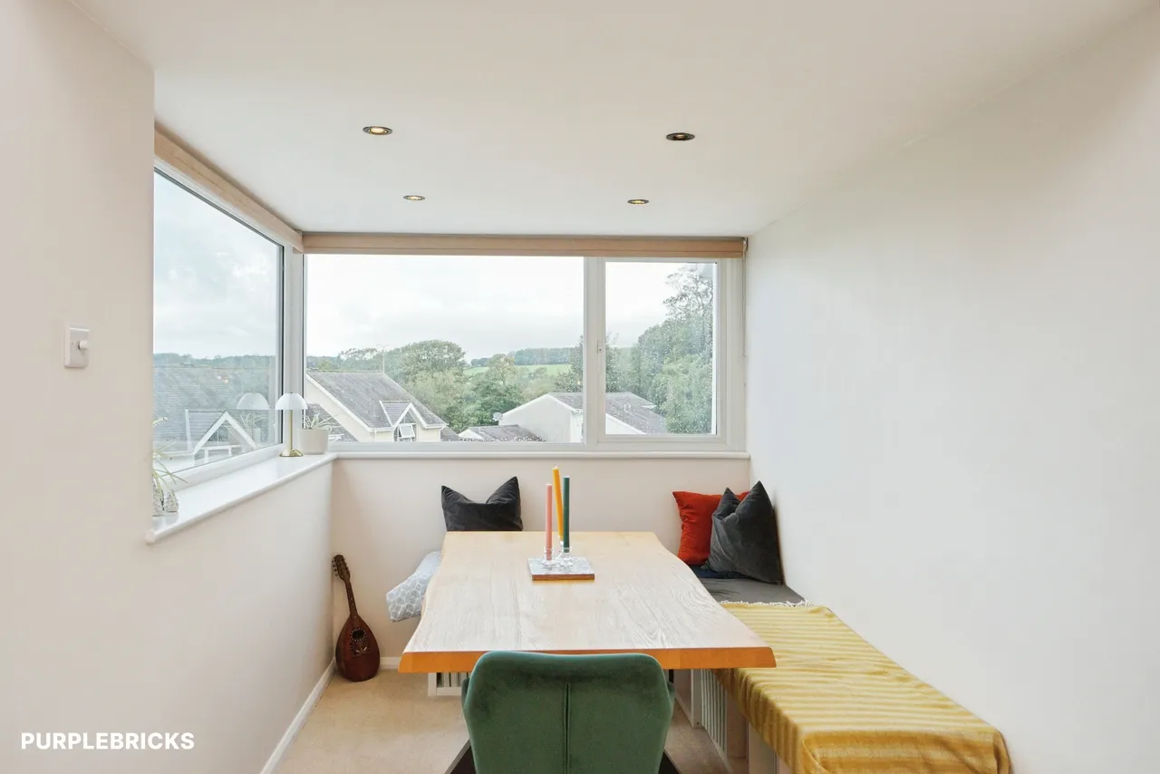 Ffordd Hebog, Y Felinheli, LL56, photo 5