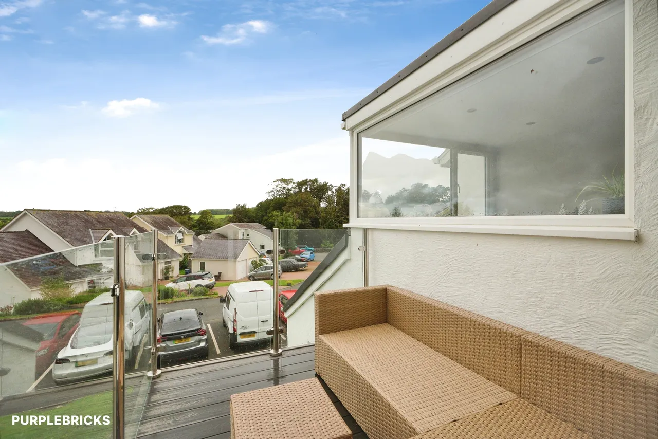 Ffordd Hebog, Y Felinheli, LL56, photo 10