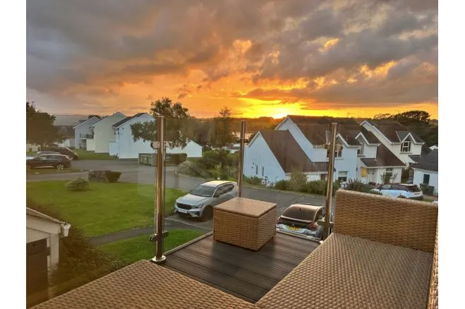 Ffordd Hebog, Y Felinheli, LL56, photo 9