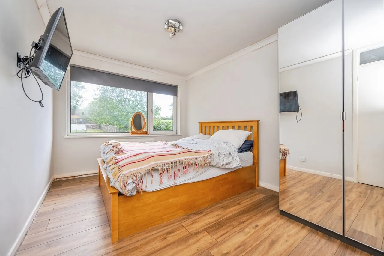Ridgewood Rise, Tamworth, Staffordshire, B77, photo 12