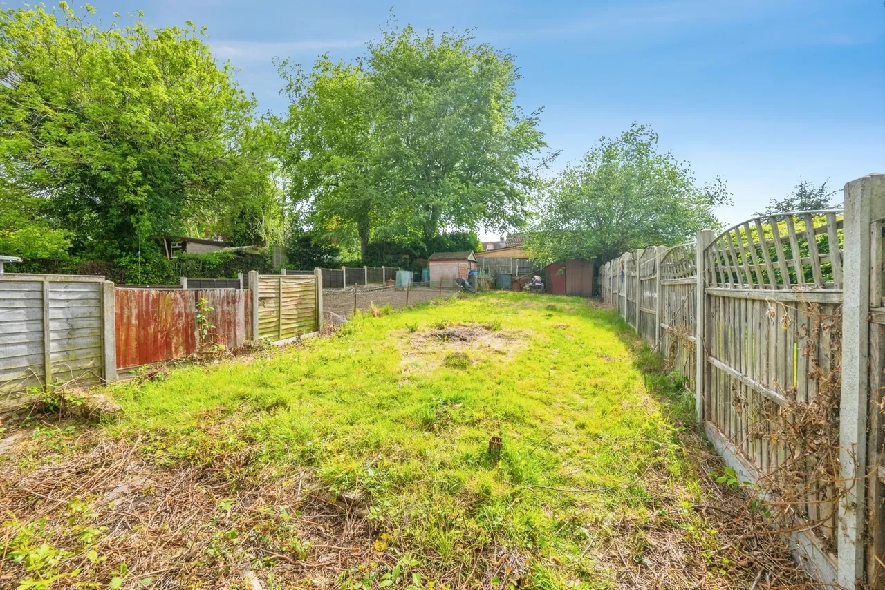 Ridgewood Rise, Tamworth, Staffordshire, B77, photo 21