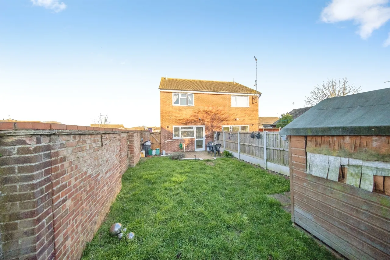 Constable Avenue, Clacton-On-Sea, CO16, photo 10