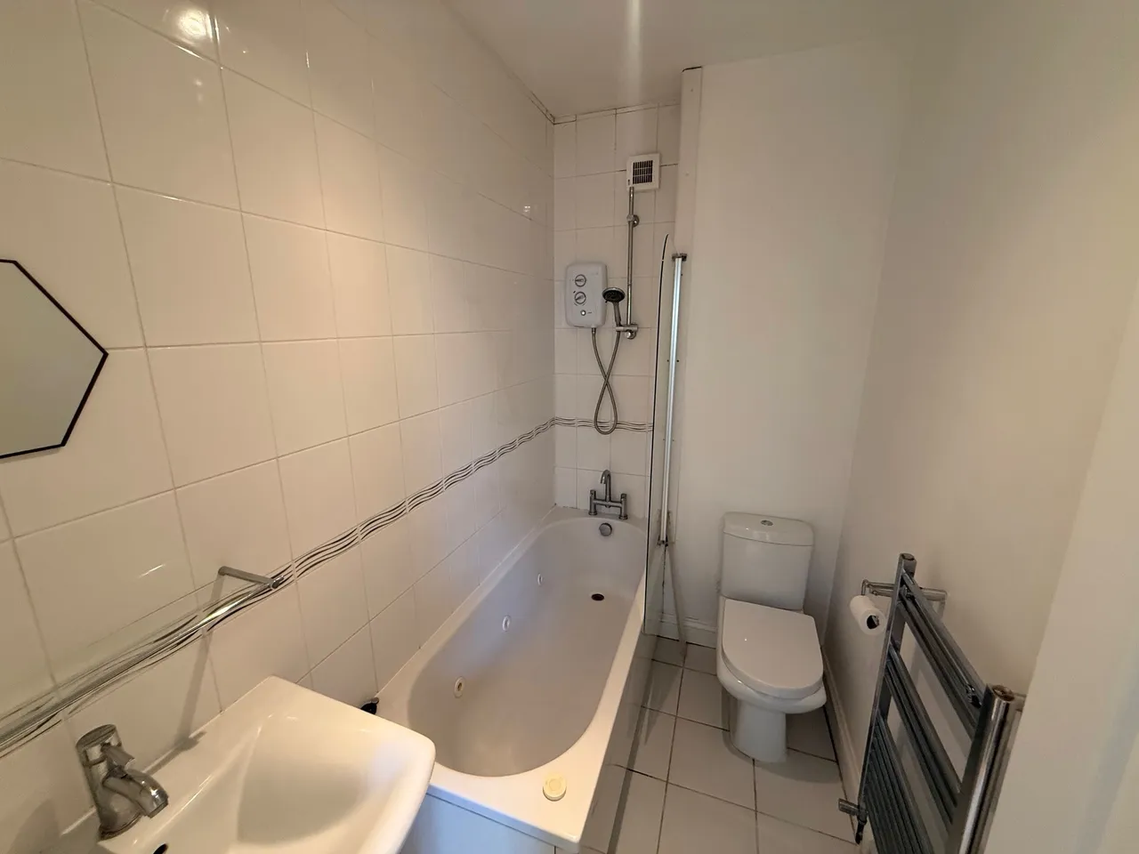 Collett Road, Ware, SG12, photo 8