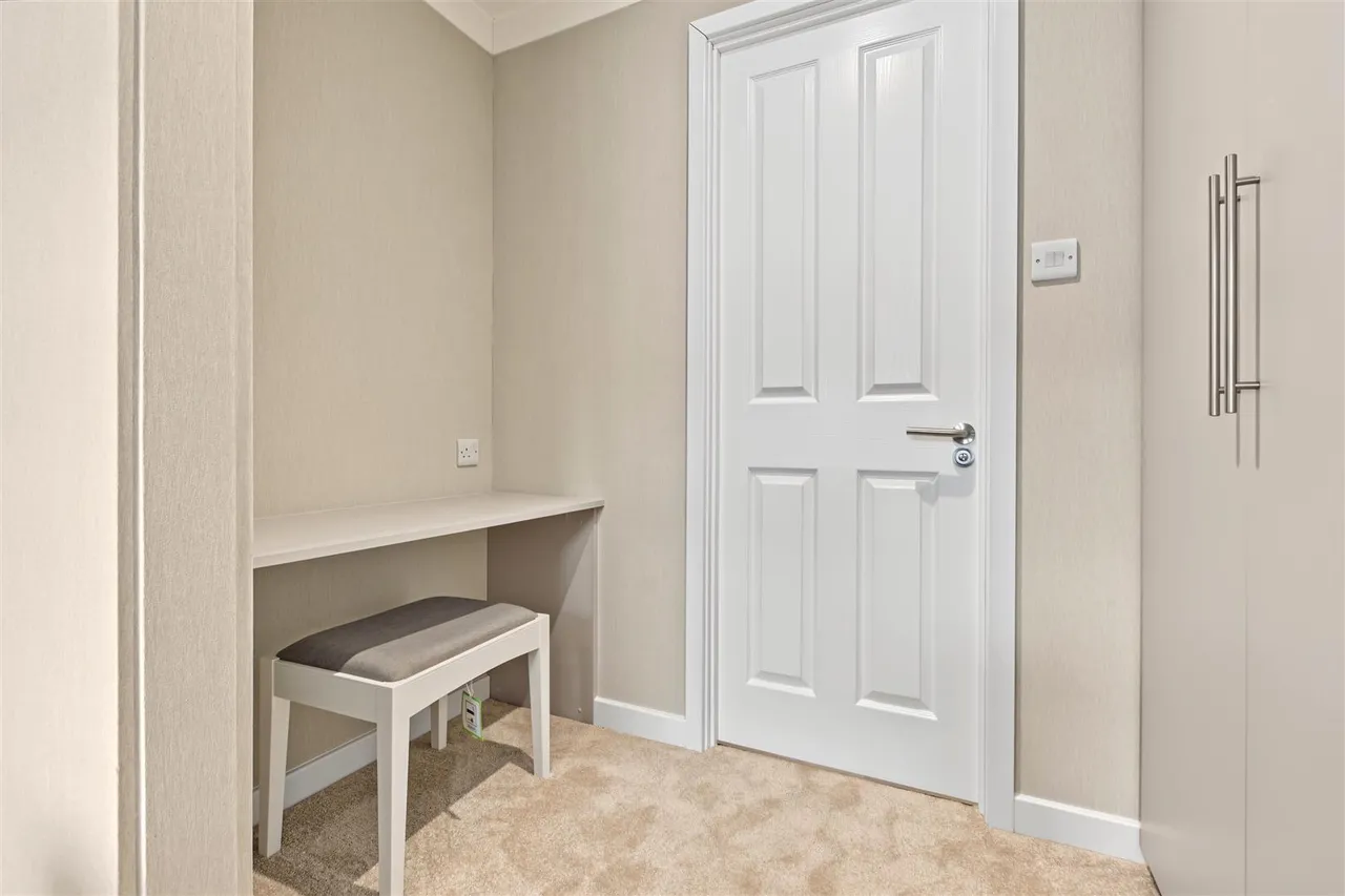 Frances Way, Killarney Park, NG6, photo 8