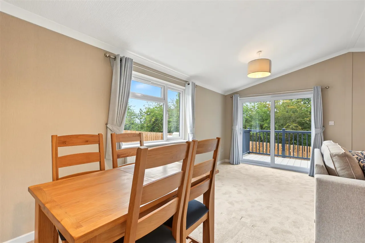 Frances Way, Killarney Park, NG6, photo 3