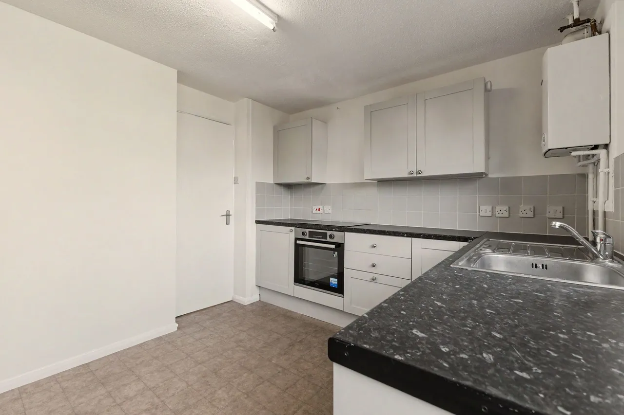 Turton Way, Kenilworth, CV8, photo 17