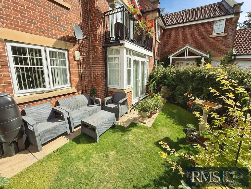 Newcastle Upon Tyne NE3 2DH, NE3, photo 2