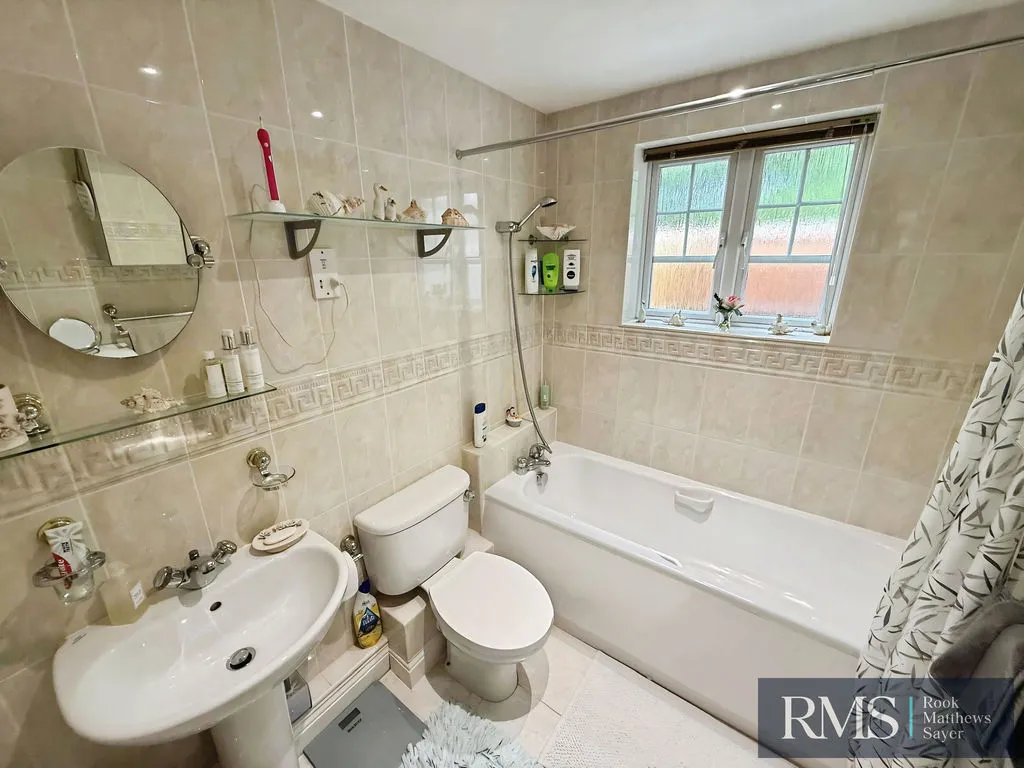 Newcastle Upon Tyne NE3 2DH, NE3, photo 7