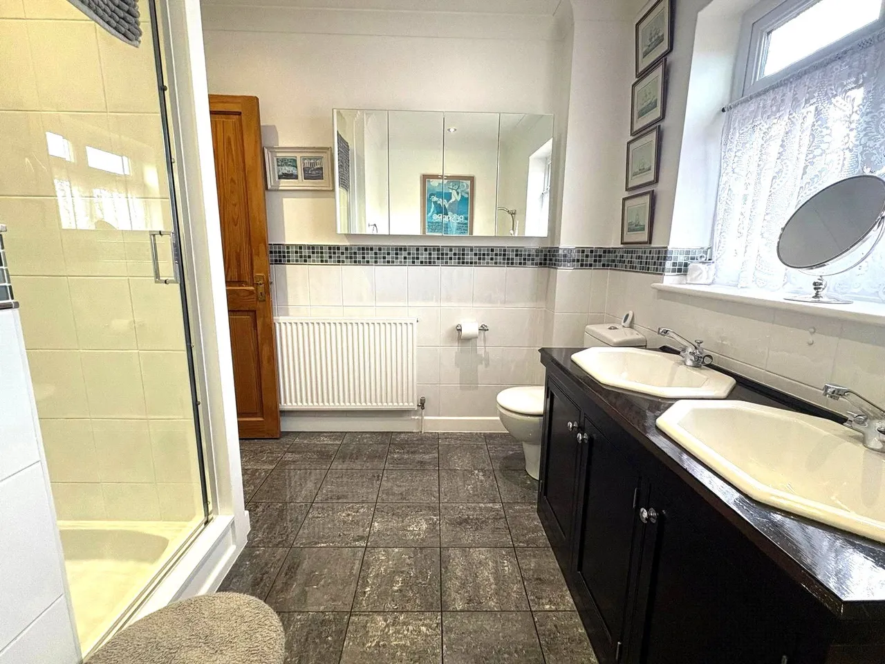 Alexandra Road, Ash, Surrey, GU12 6PN, photo 4