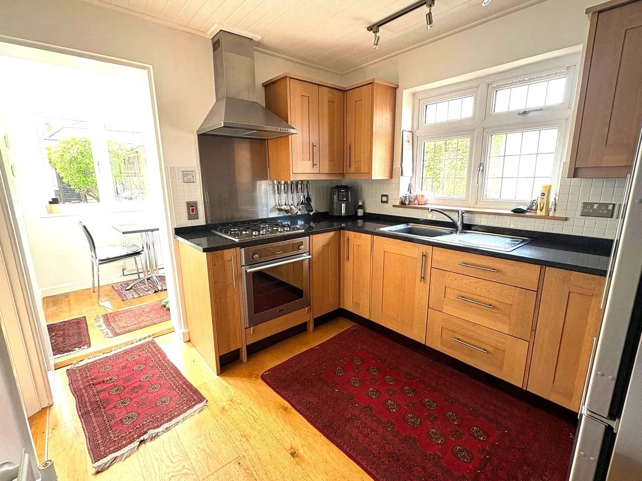 Alexandra Road, Ash, Surrey, GU12 6PN, photo 6