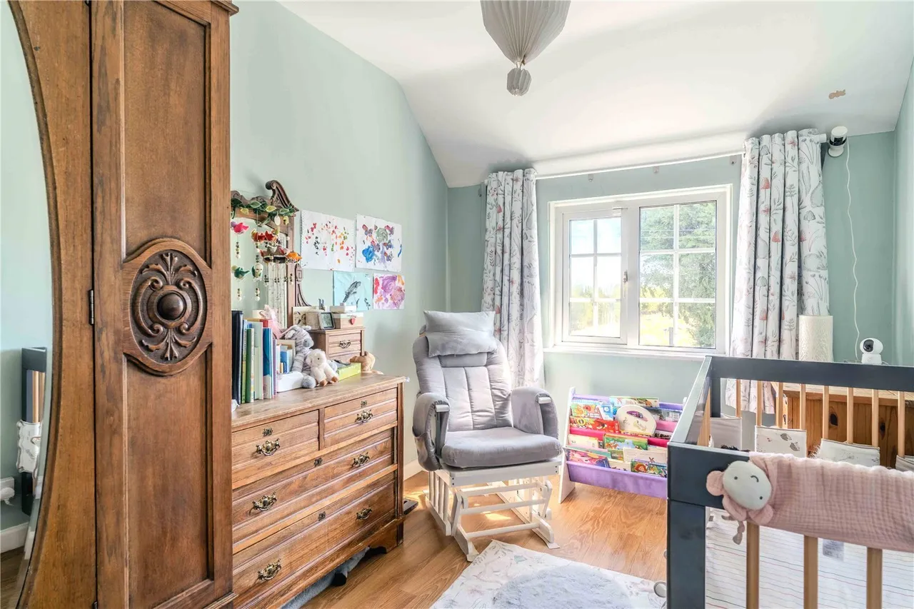 Murcot, Broadway, WR12, photo 10