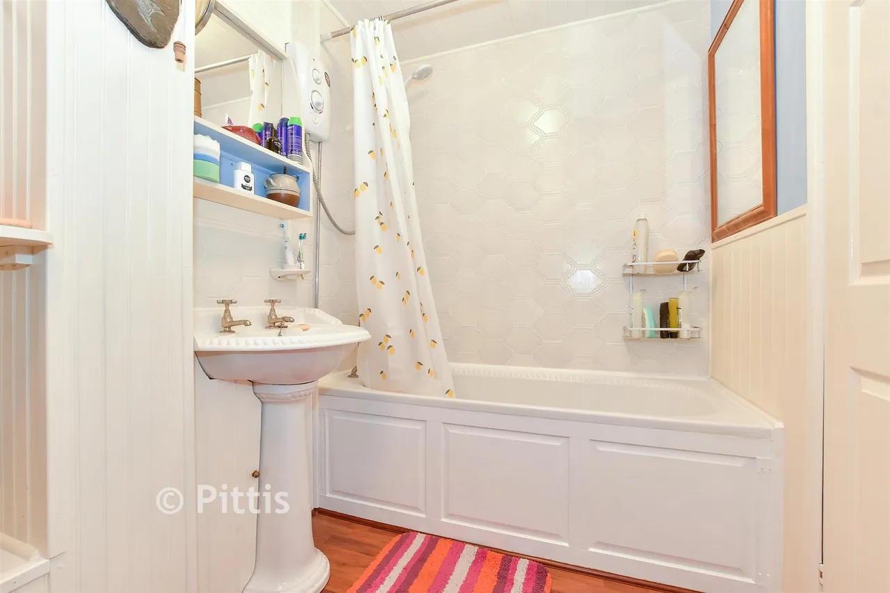 Blythe Way, Shanklin, PO37, photo 10