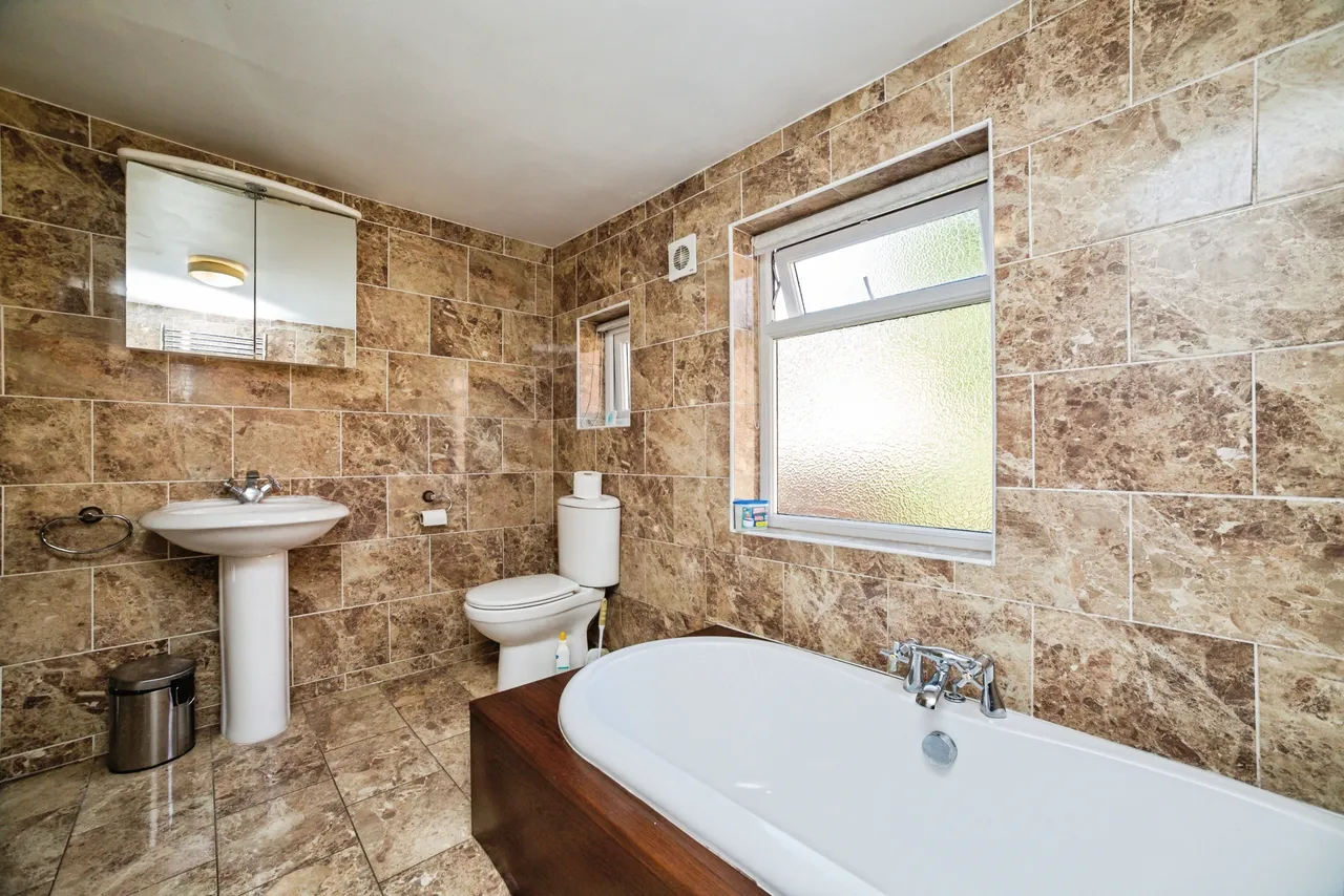 Holywell Lane, Doncaster, photo 9
