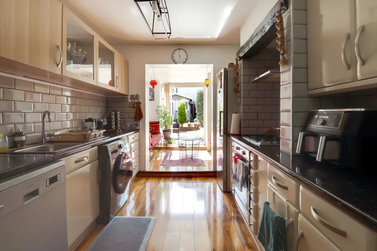 Homesdale Road, Bromley, BR2, photo 17