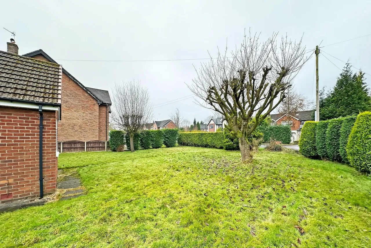Chapel Lane, Hale Barns, Cheshire WA15 0BN, photo 15