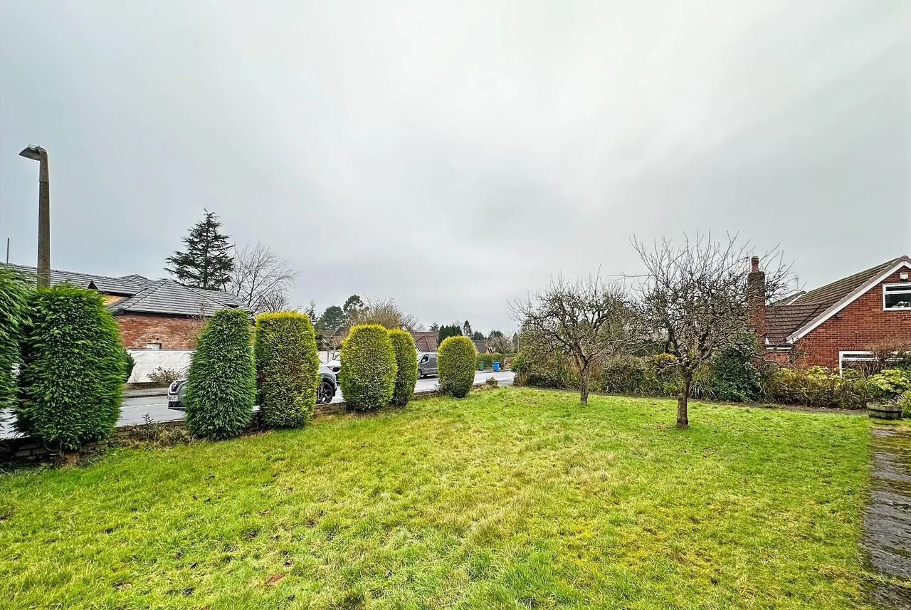 Chapel Lane, Hale Barns, Cheshire WA15 0BN, photo 26