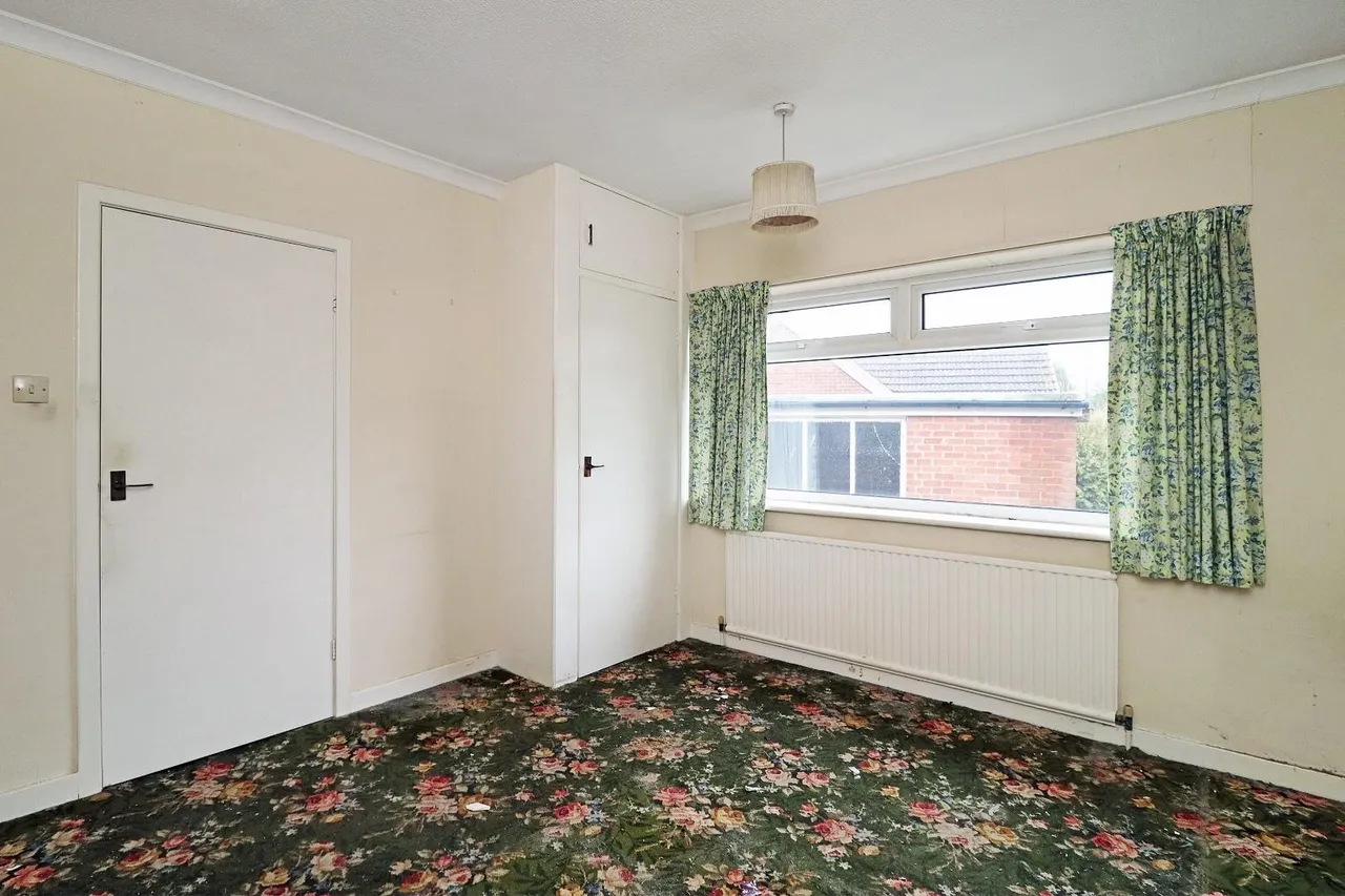 Chapel Lane, Hale Barns, Cheshire WA15 0BN, photo 19