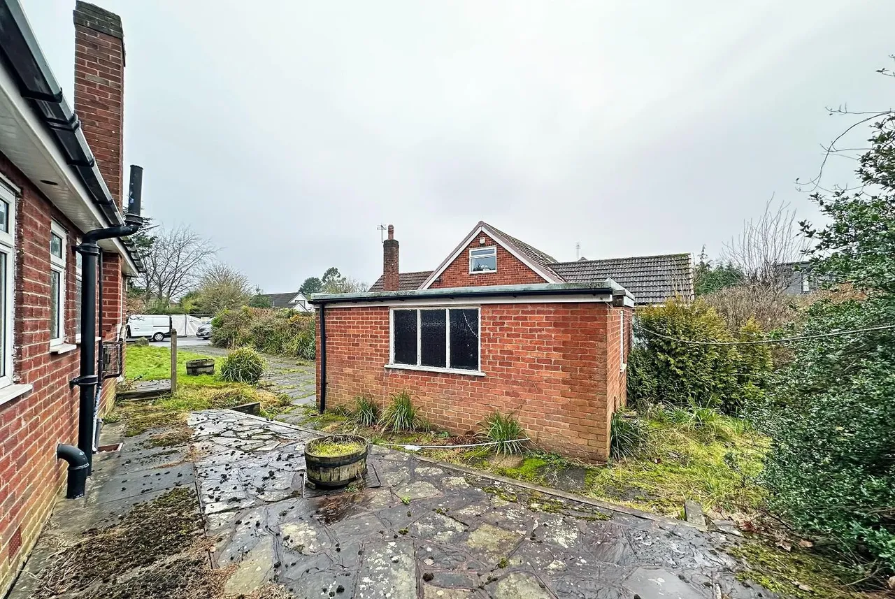 Chapel Lane, Hale Barns, Cheshire WA15 0BN, photo 25