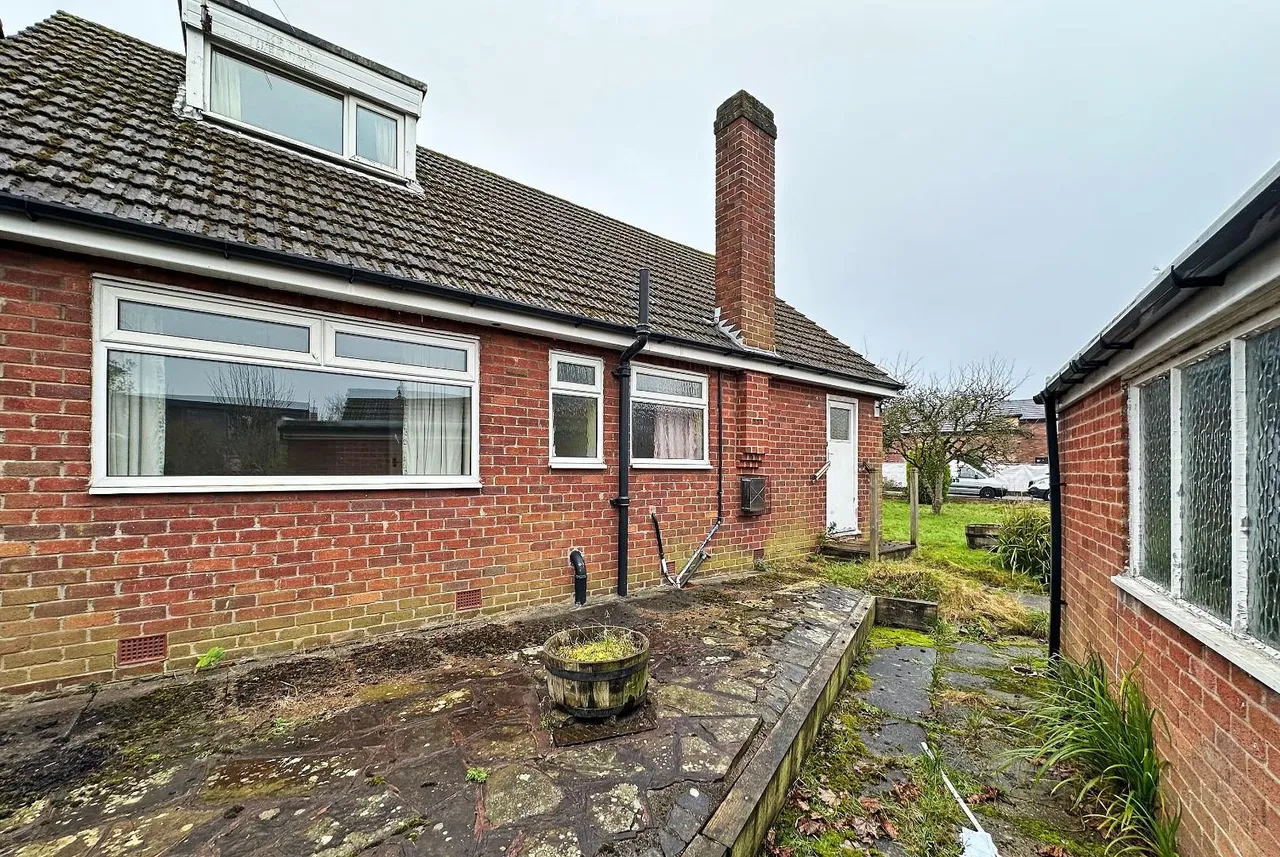 Chapel Lane, Hale Barns, Cheshire WA15 0BN, photo 24