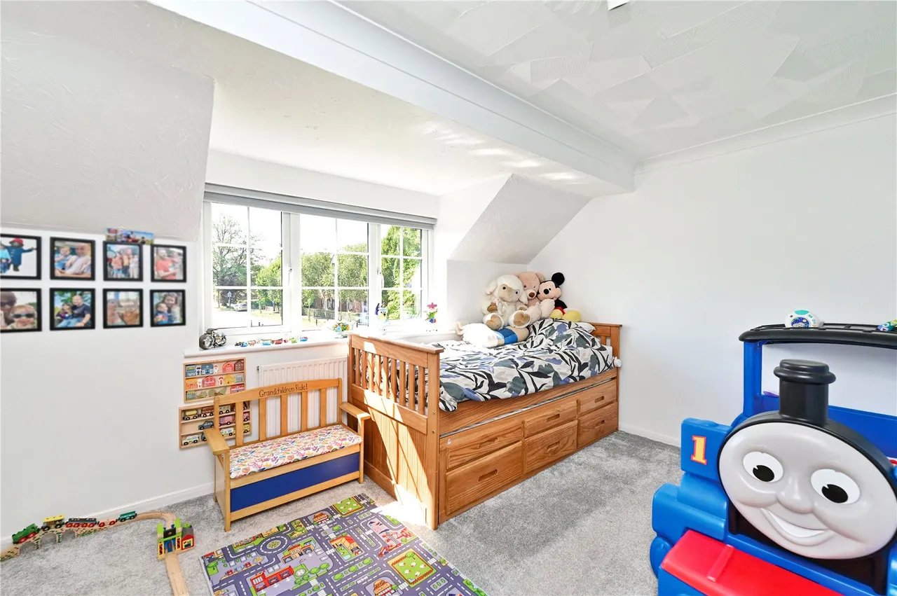 Whetstone Road, Farnborough, Hampshire, GU14 9SU, photo 13