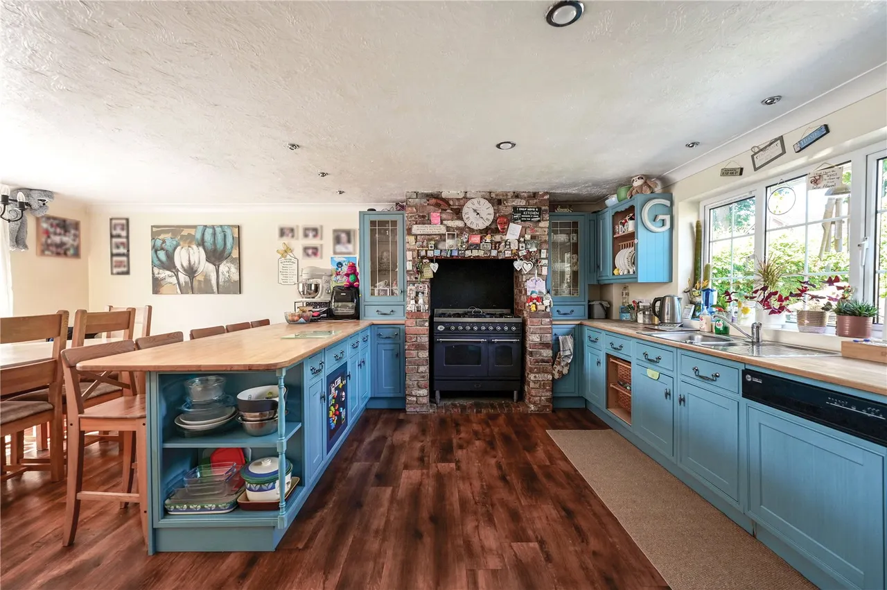 Whetstone Road, Farnborough, Hampshire, GU14 9SU, photo 3