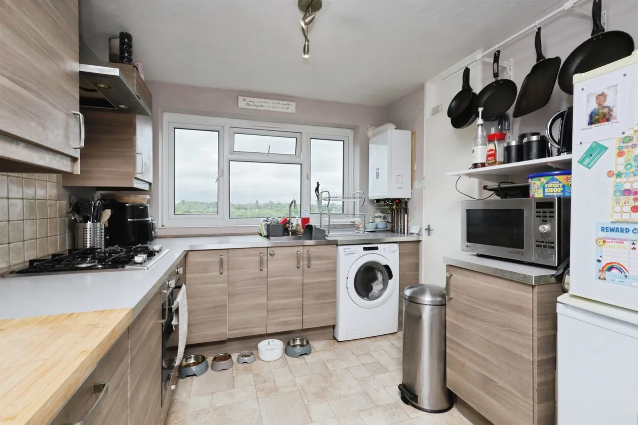 Fletching Road, Eastbourne, BN22, photo 3