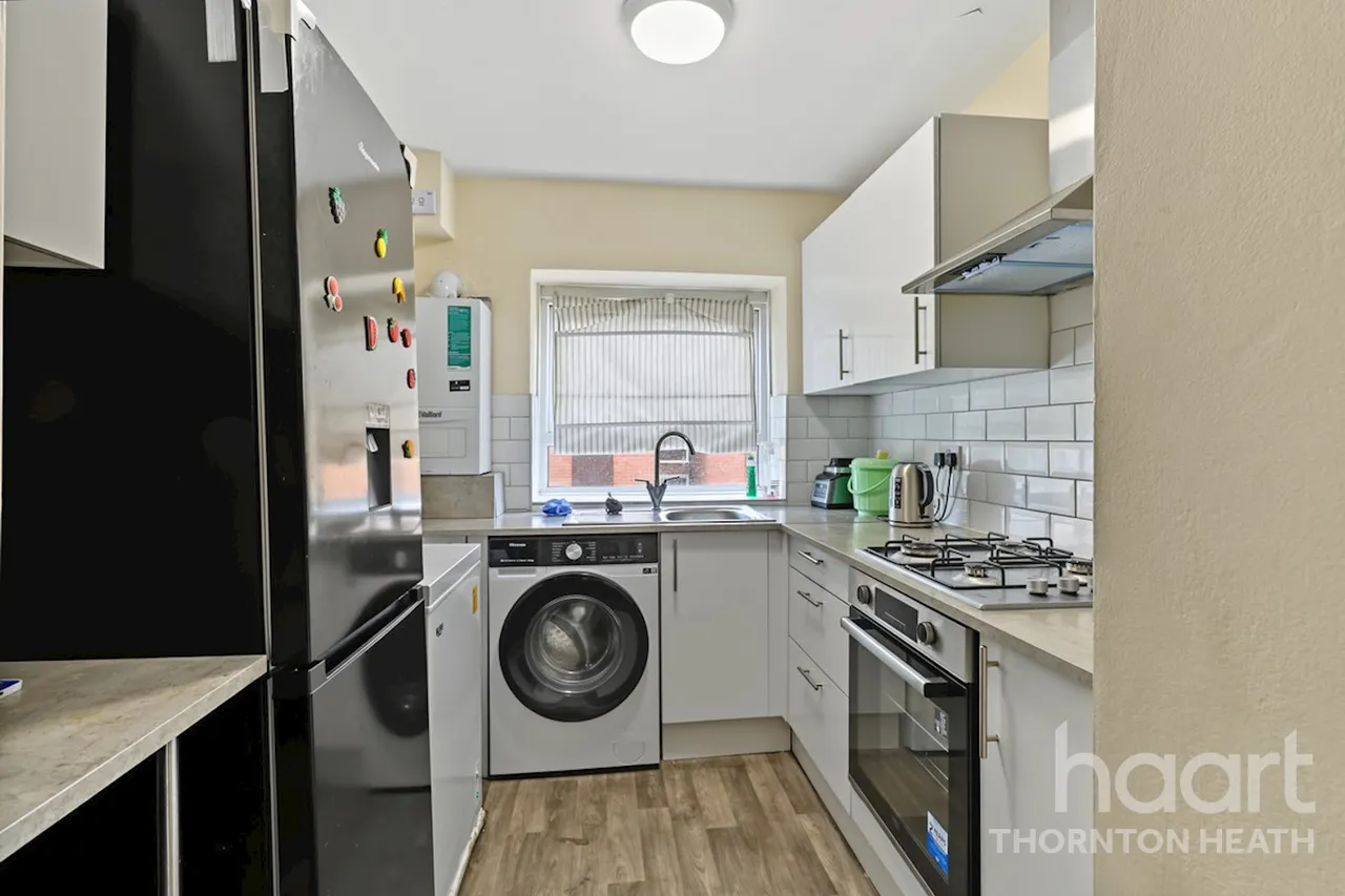 Selhurst Road, London, SE25, photo 5