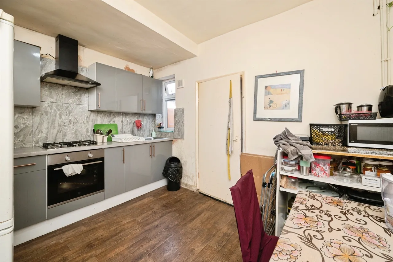 Walter Street, West Bromwich, B70, photo 6
