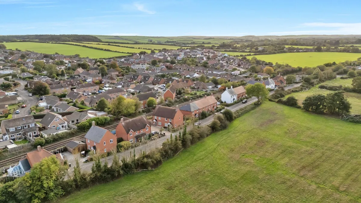 East Burton Road, Wool, BH20, photo 32
