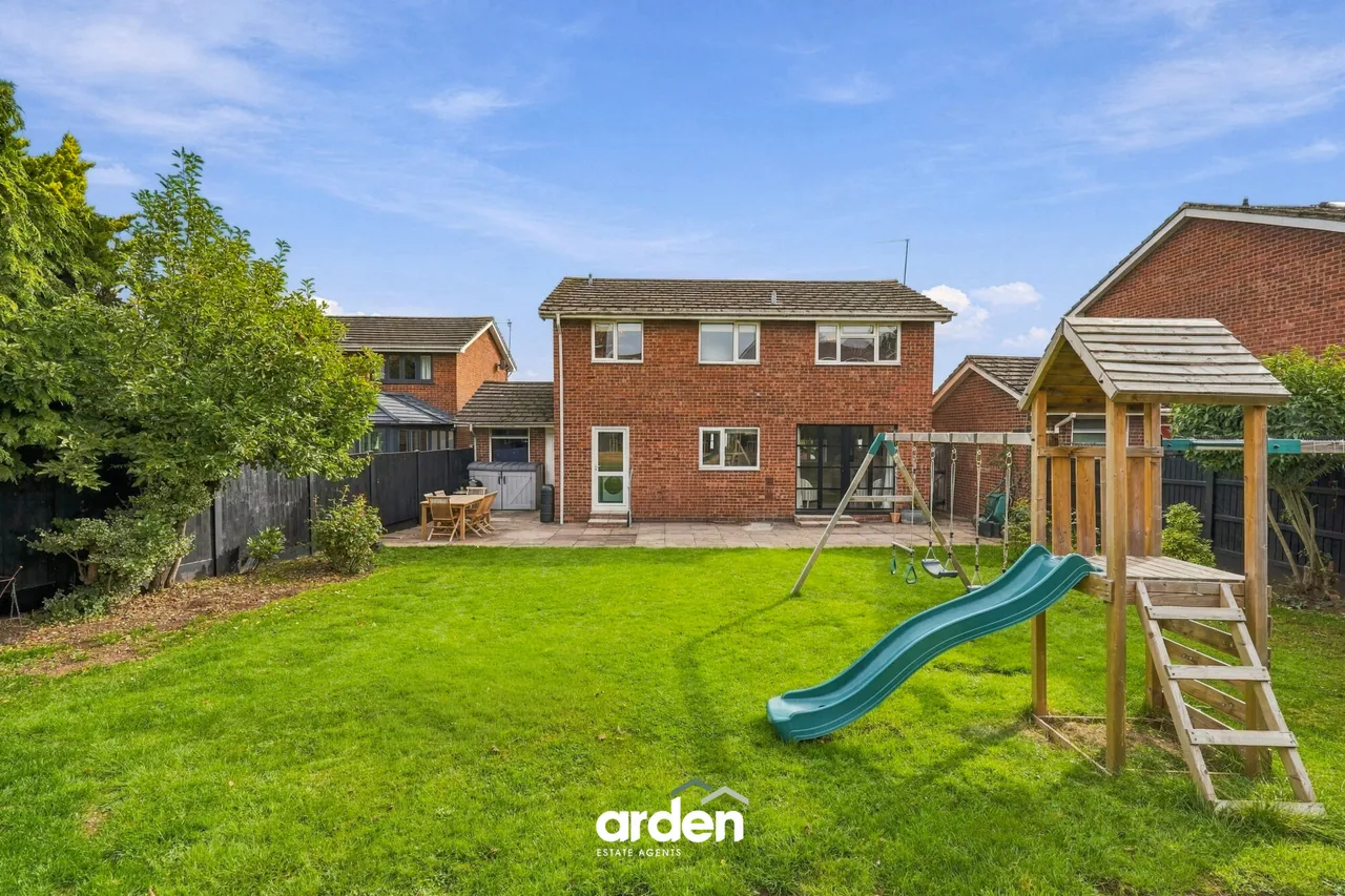 4 bed house for sale, Shire Way, Droitwich, WR9