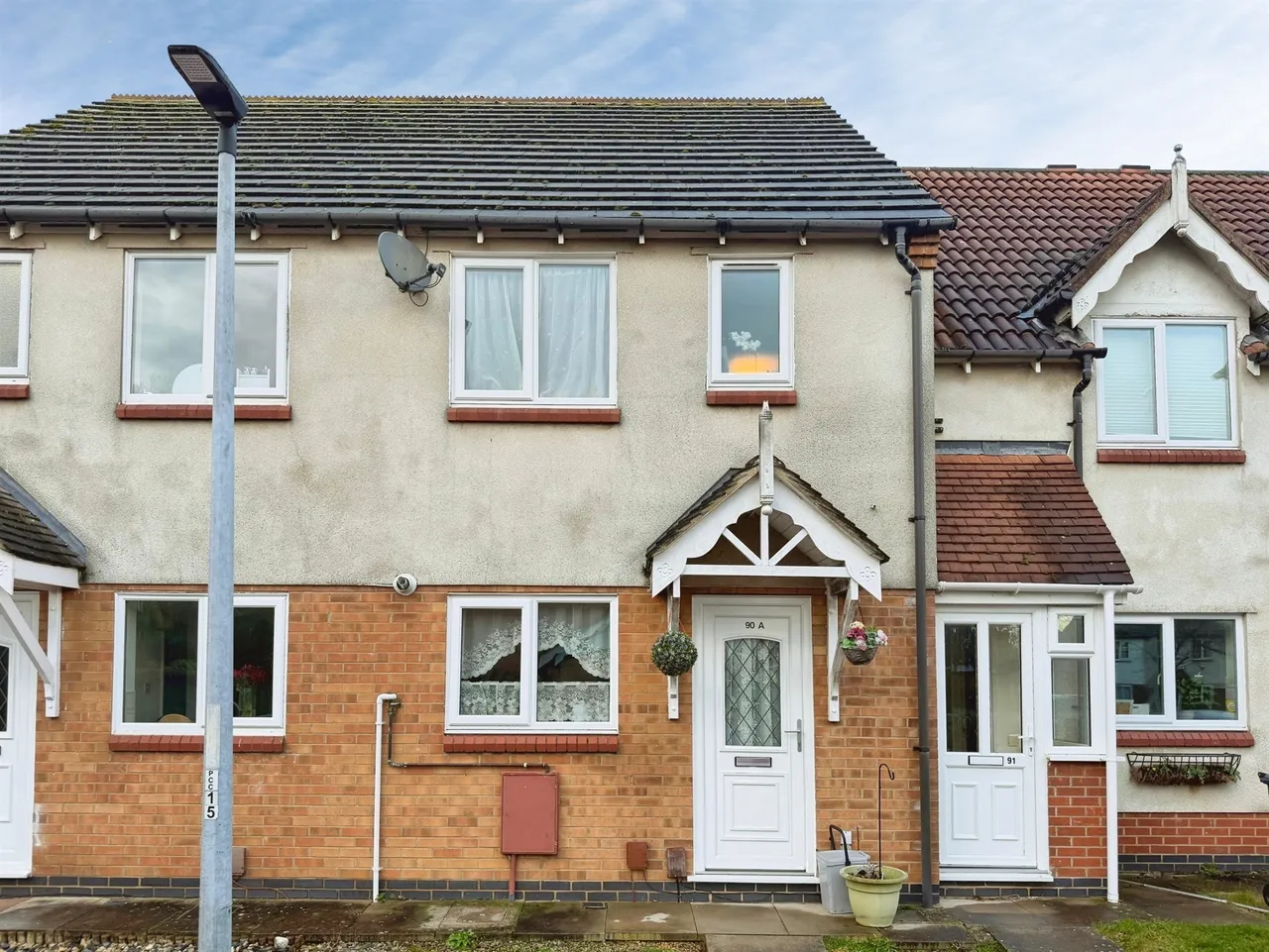 2 bed house for sale, Sunnymead Peterborough, PE4