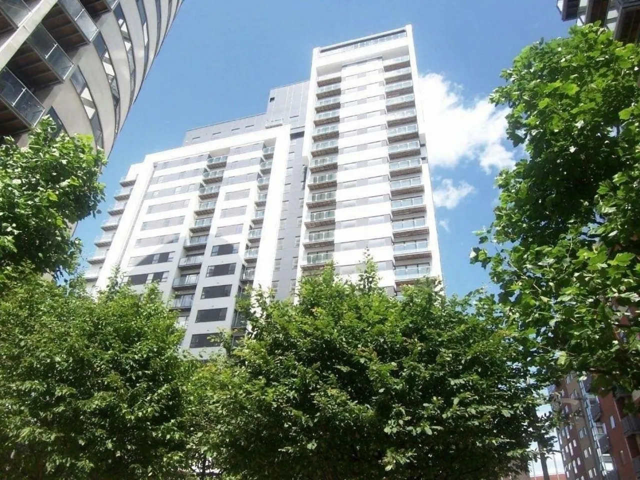 Britton House, Green Quarter, M4, photo 2