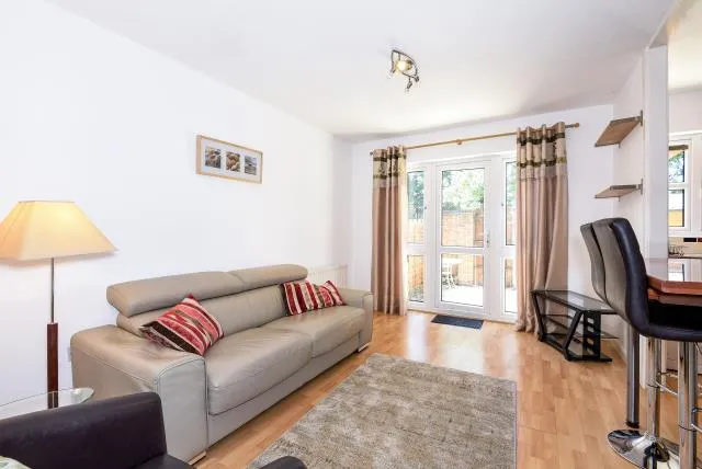 Muirfield Close, Reading, RG1, photo 2