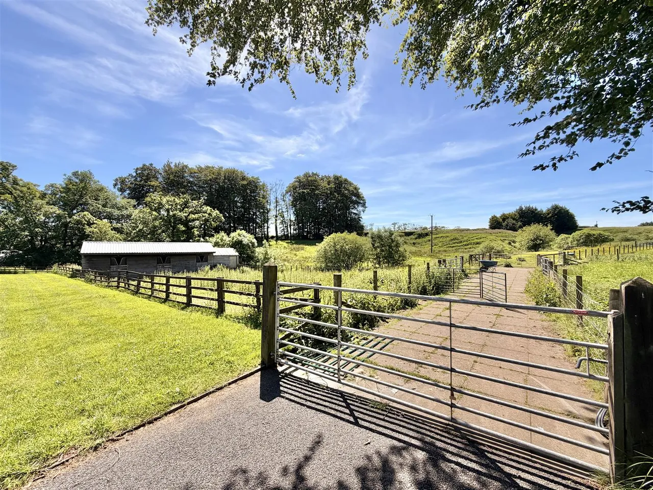 Strathaven, South Lanarkshire, ML10 6QE, photo 35