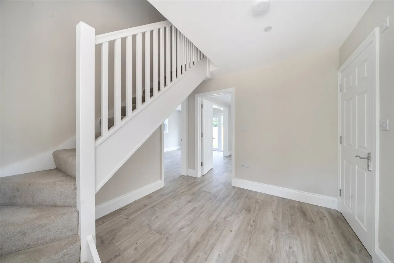 Shawfield Lane, Ash, Surrey, GU12 6QZ, photo 14