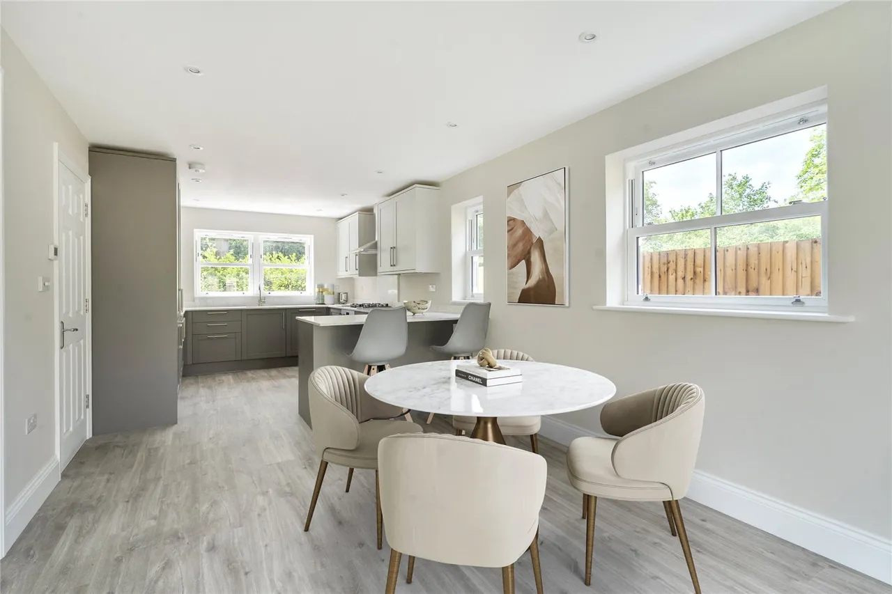 Shawfield Lane, Ash, Surrey, GU12 6QZ, photo 3