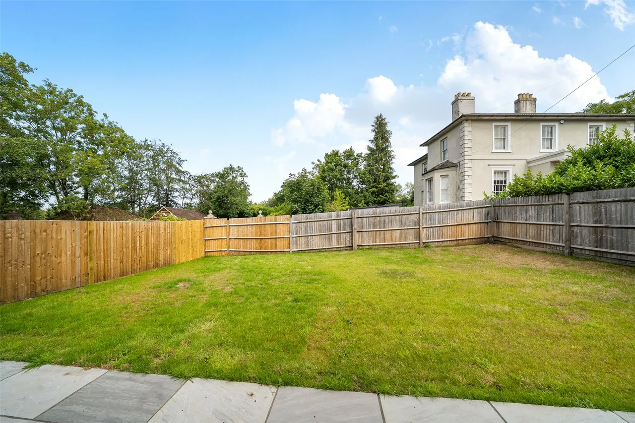 Shawfield Lane, Ash, Surrey, GU12 6QZ, photo 23