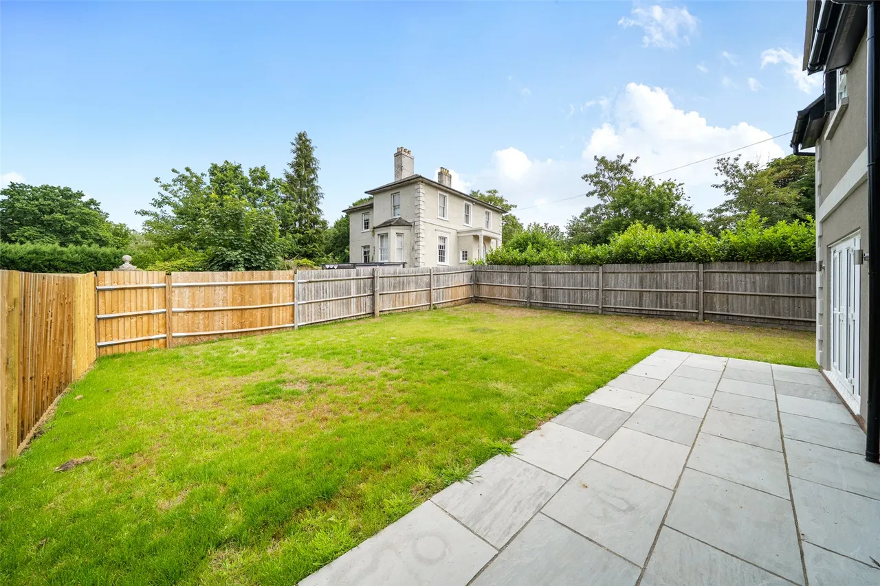 Shawfield Lane, Ash, Surrey, GU12 6QZ, photo 22