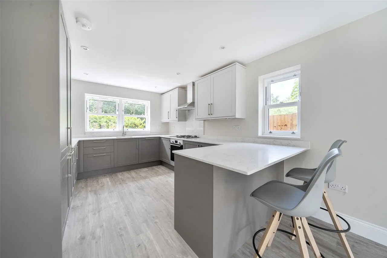 Shawfield Lane, Ash, Surrey, GU12 6QZ, photo 12