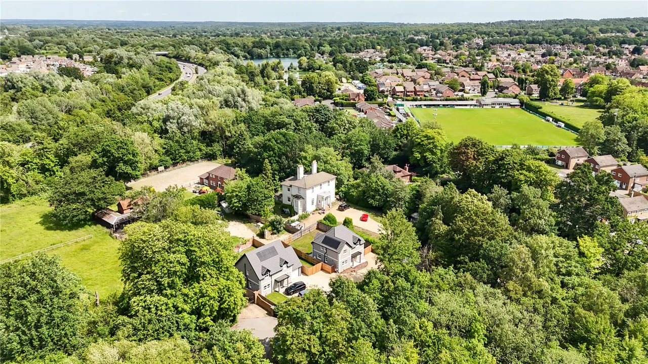 Shawfield Lane, Ash, Surrey, GU12 6QZ, photo 25